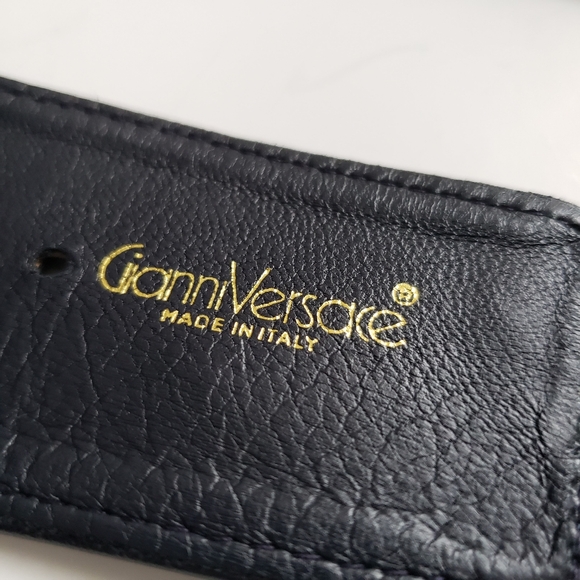 Gianni Versace | Leather Belt with Pewter Accent - Picture 13 of 14